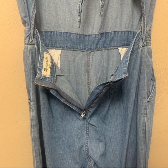 Madewell Denim Apron Bow-Back Jumpsuit in Ronda Wash Size 4 - Picture 10 of 13
